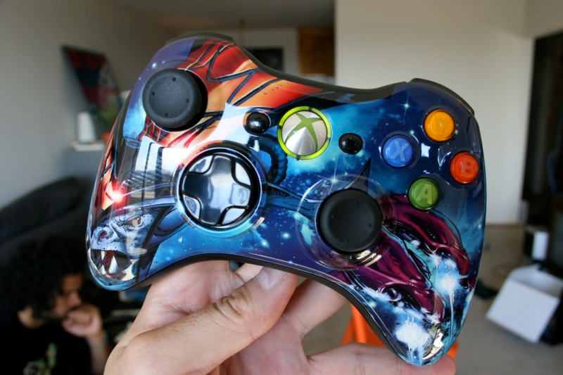 Illustration for article titled Todd McFarlane's Halo 3 Controllers Could Be Better